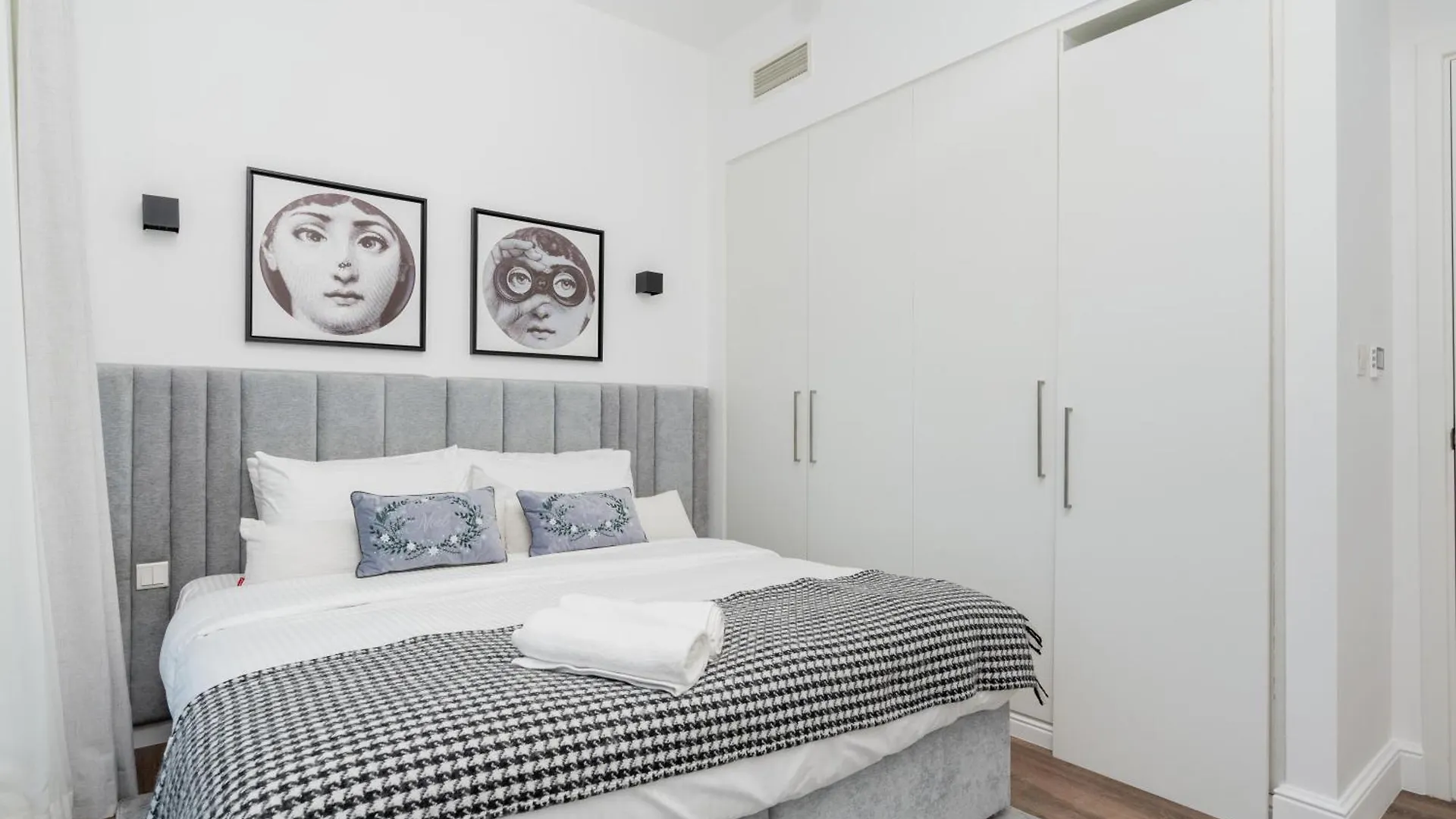 Modern Three Bedroom Plus Private Study Room Dubai